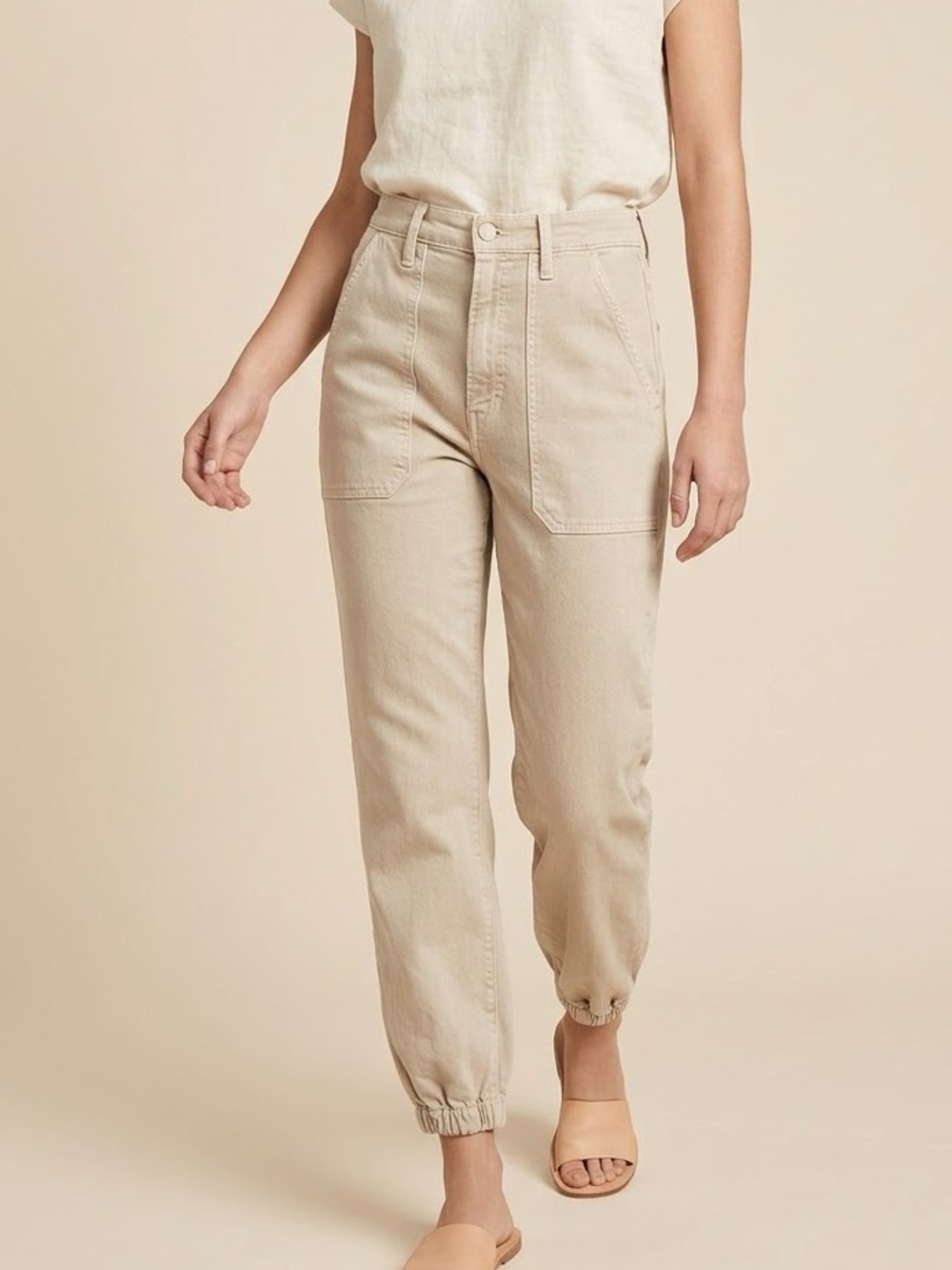 MOTHER Boyfriend Jeans in Light Cream Beige 28